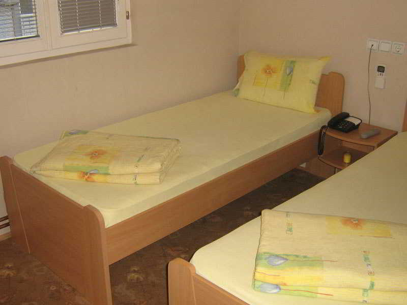 Hotel Djerdan Kraljevo Rom bilde